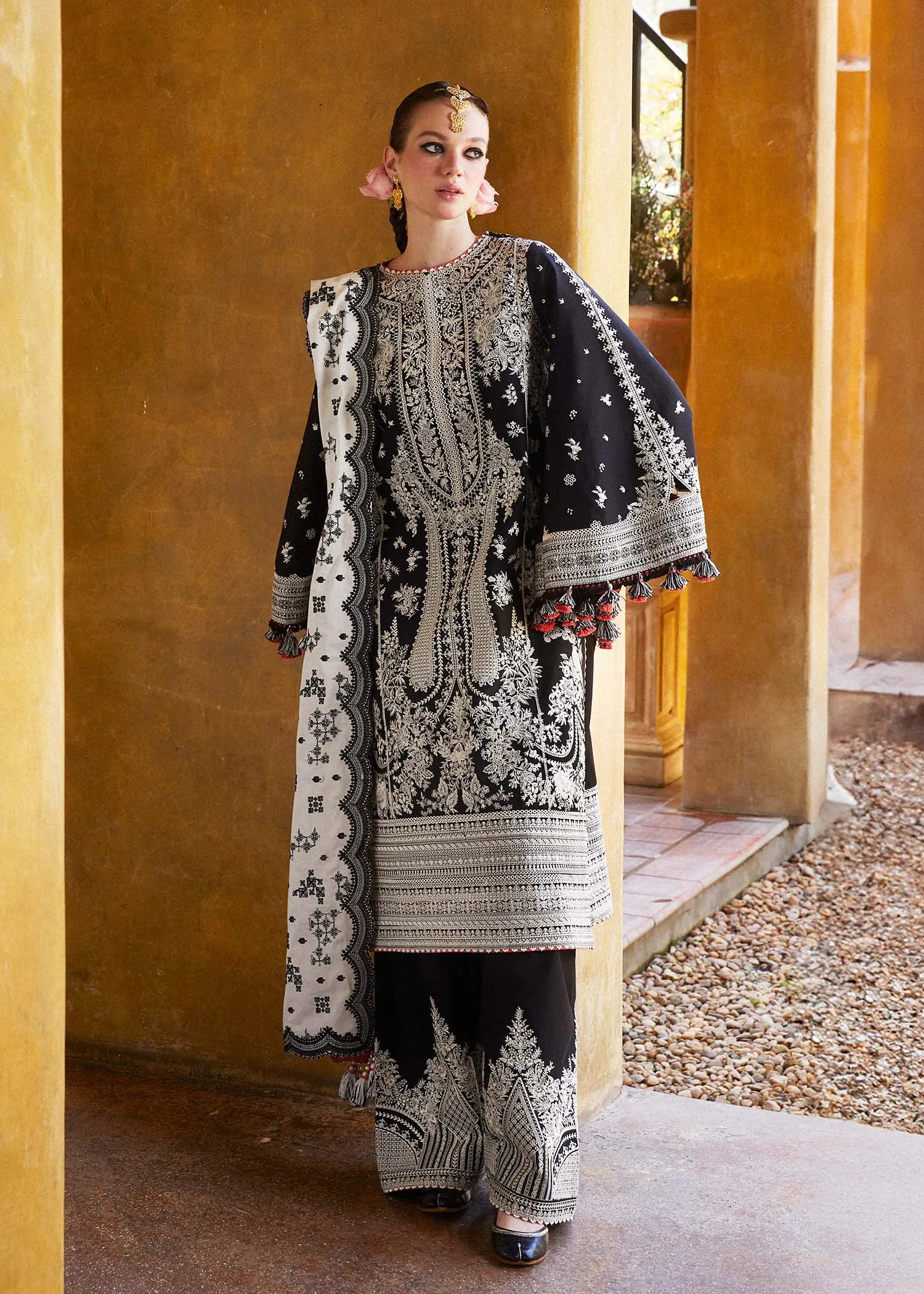zarnish_dhanak_3Pc_Winter_ladies_collection_zaroonfashion_6